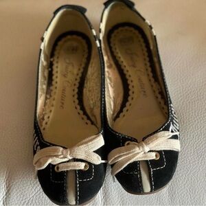 Juicy Couture Black and Cream Flats with Bow
